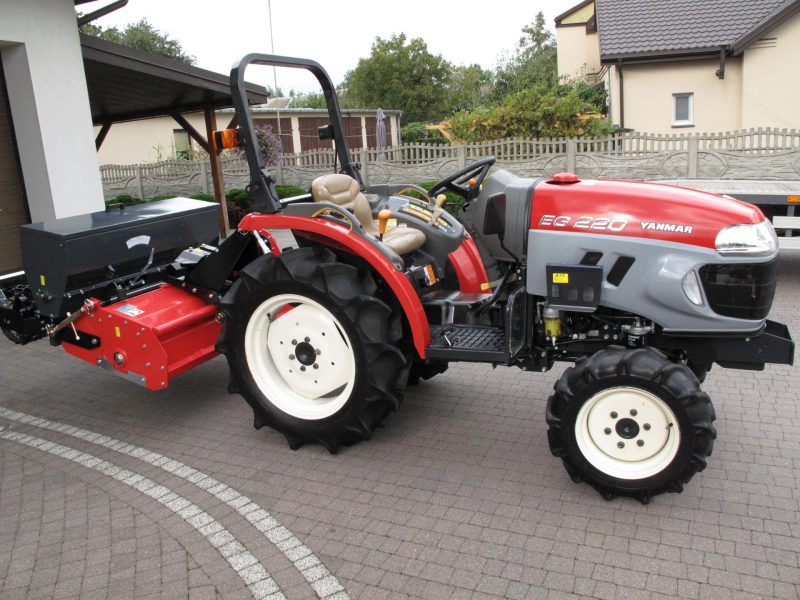 Mini Traktorek Yanmar EG220 4X4 22KM