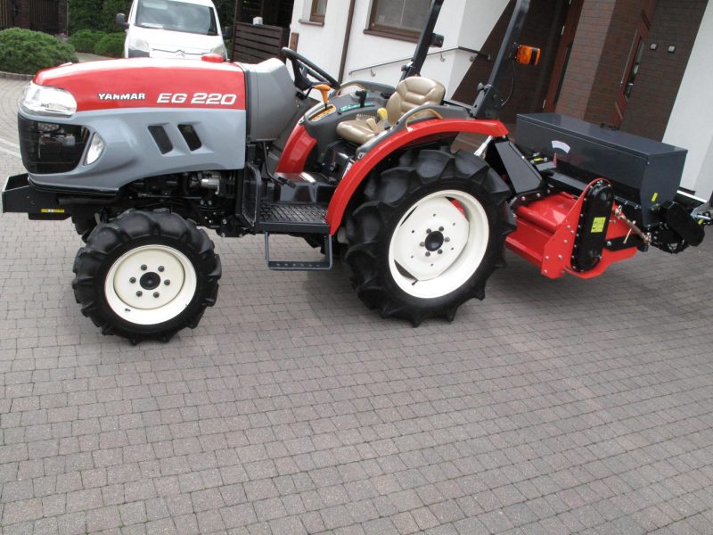 Mini Traktorek Yanmar EG220 4X4 22KM