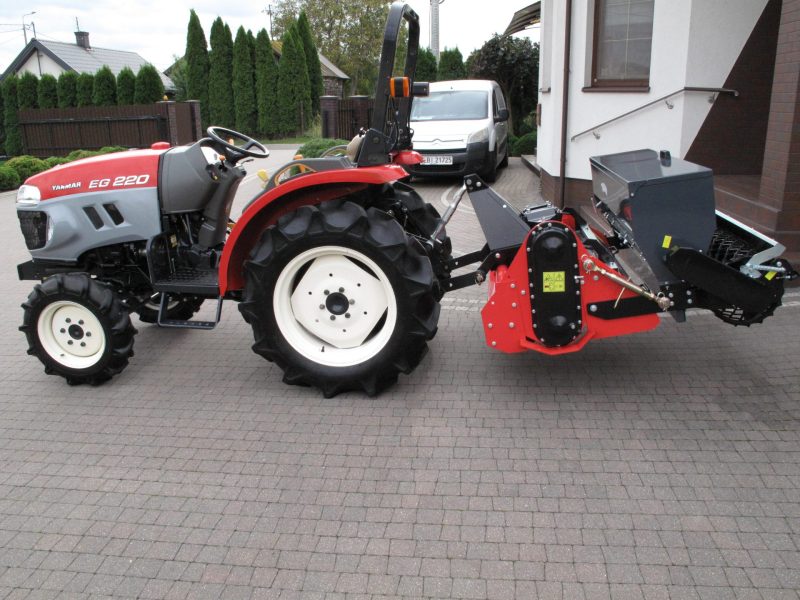 Mini Traktorek Yanmar EG220 4X4 22KM